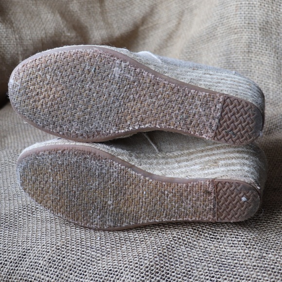 Toms Burlap like Wedge Booties - Picture 7 of 7